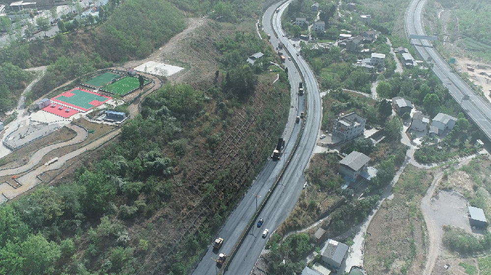 长道如弦，拨启新章——G108线利州区瓷窑铺至天立学校路口段大修工程项目建设侧记